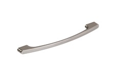 Maniglia per mobili art. 3960 Maniglia per mobili art. 3960. Maniglia in zama pressofusa con doppio interasse, completa di viti M4 x 25.