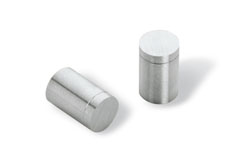 pomello 123 POMELLO 123, pomoli di design. Mital produttore di pomoli: pomolo in acciaio inox tornito, completo di vite m4 x 25.