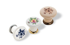 knob 040 KNOB 040, design knobs. Mital manufactures knobs: ceramic knob with turned brass base with screw m4 x 25.